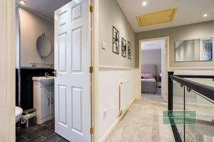 Photo 18- click for photo gallery